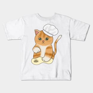 Cat making biscuits (fluffy orange cat) Kids T-Shirt